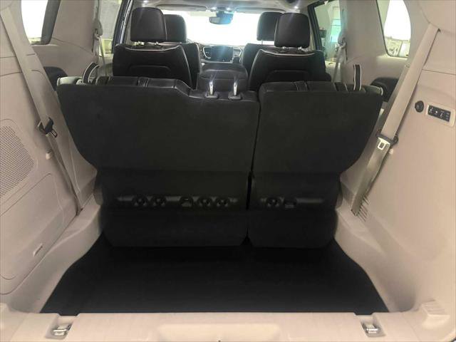 Certified 2021 Chrysler Pacifica Limited AWD/4WD image 23