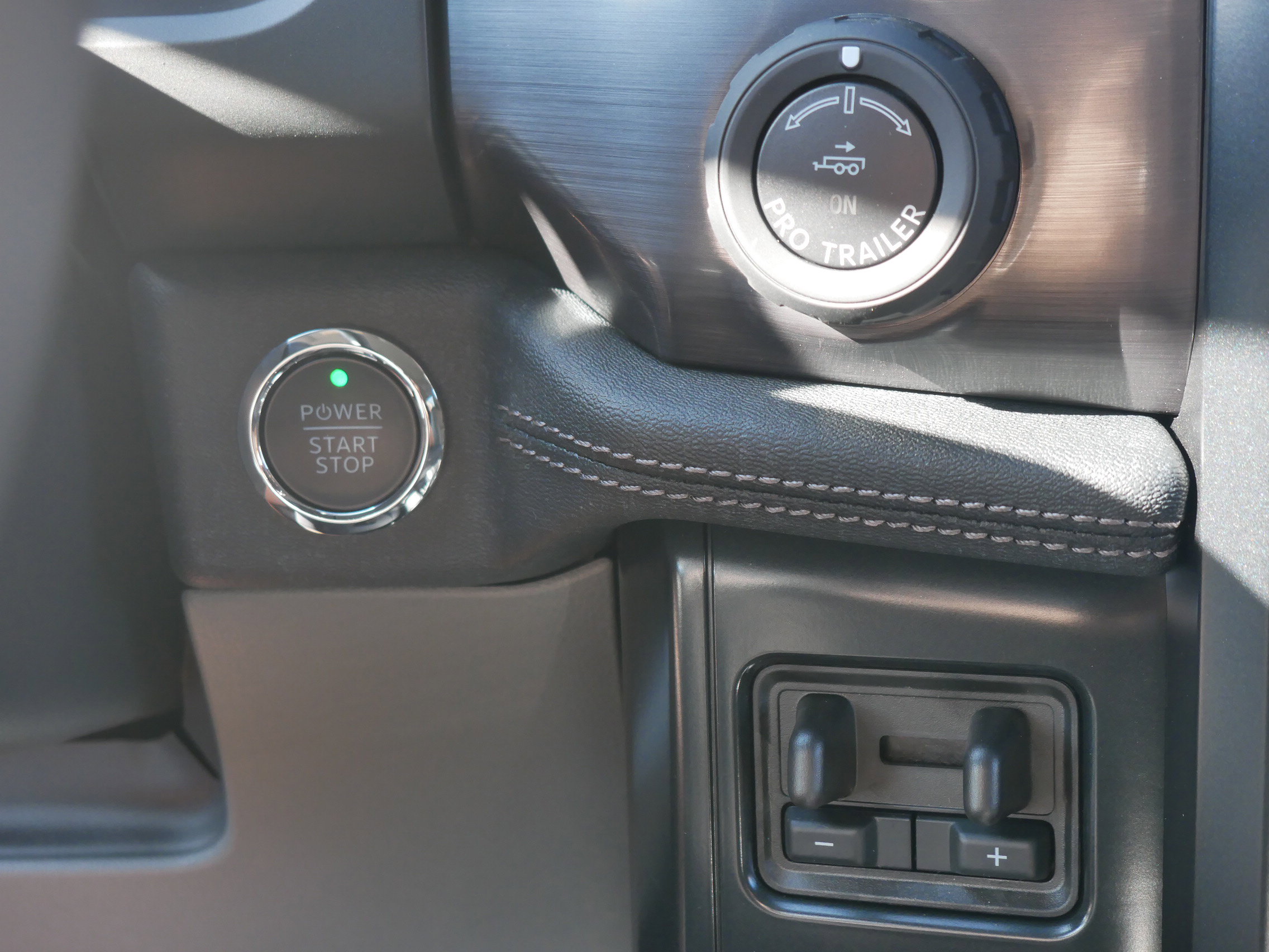 New 2025 Ford F150 Lightning Flash image 8