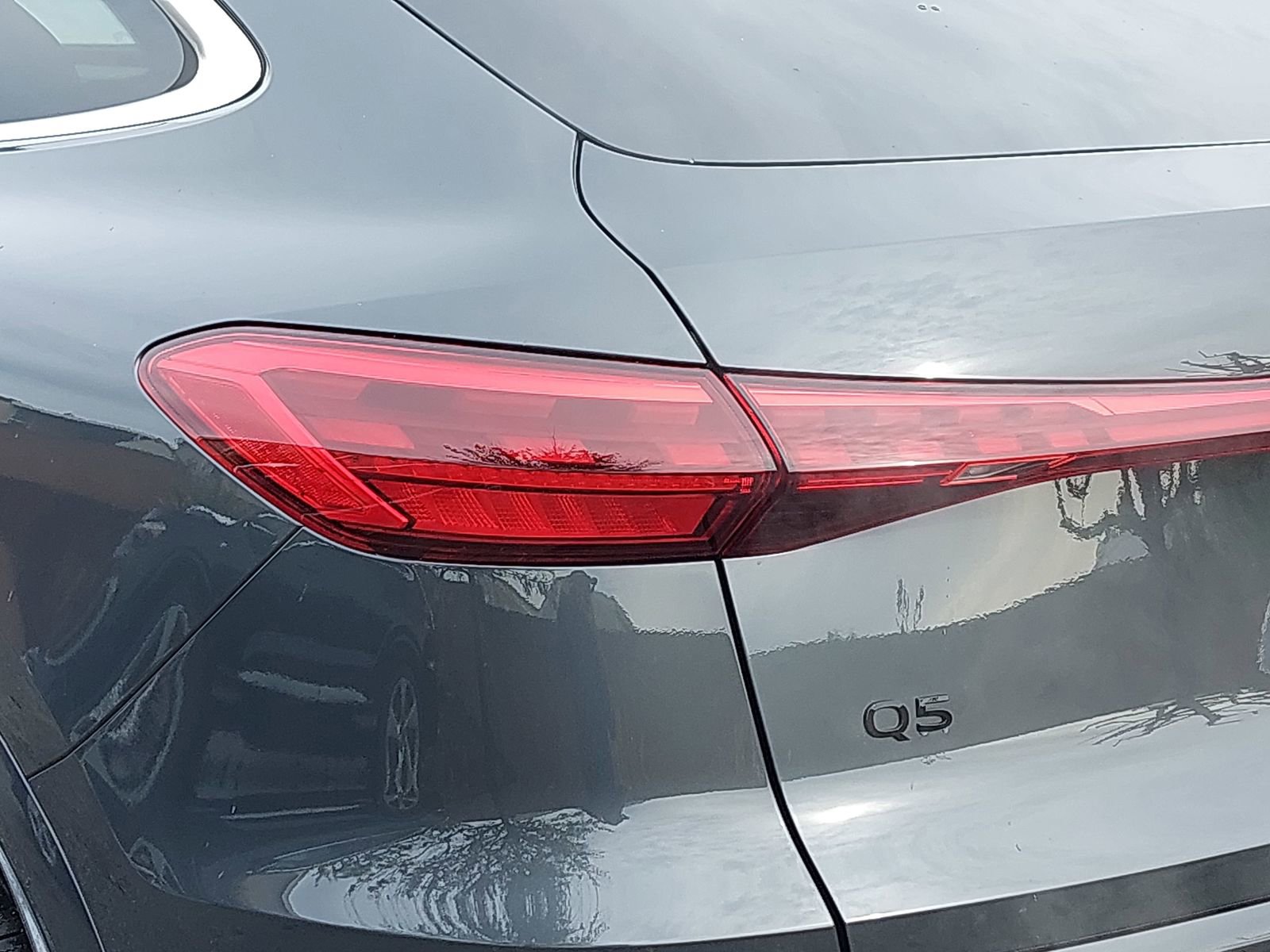 New 2025 Audi Q5 Premium Plus image 36