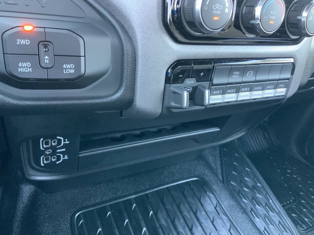 New 2026 RAM 3500 Tradesman w/ Chrome Appearance Group A image 26