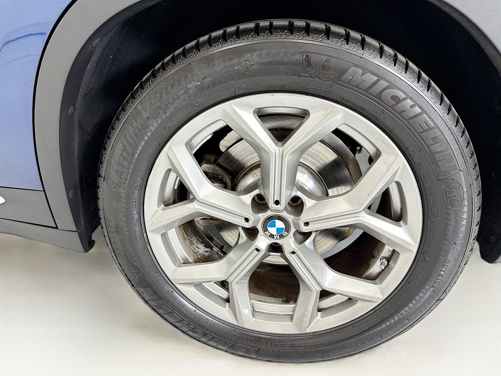 Used 2021 BMW X3 xDrive30e w/ Executive Package AWD/4WD image 30