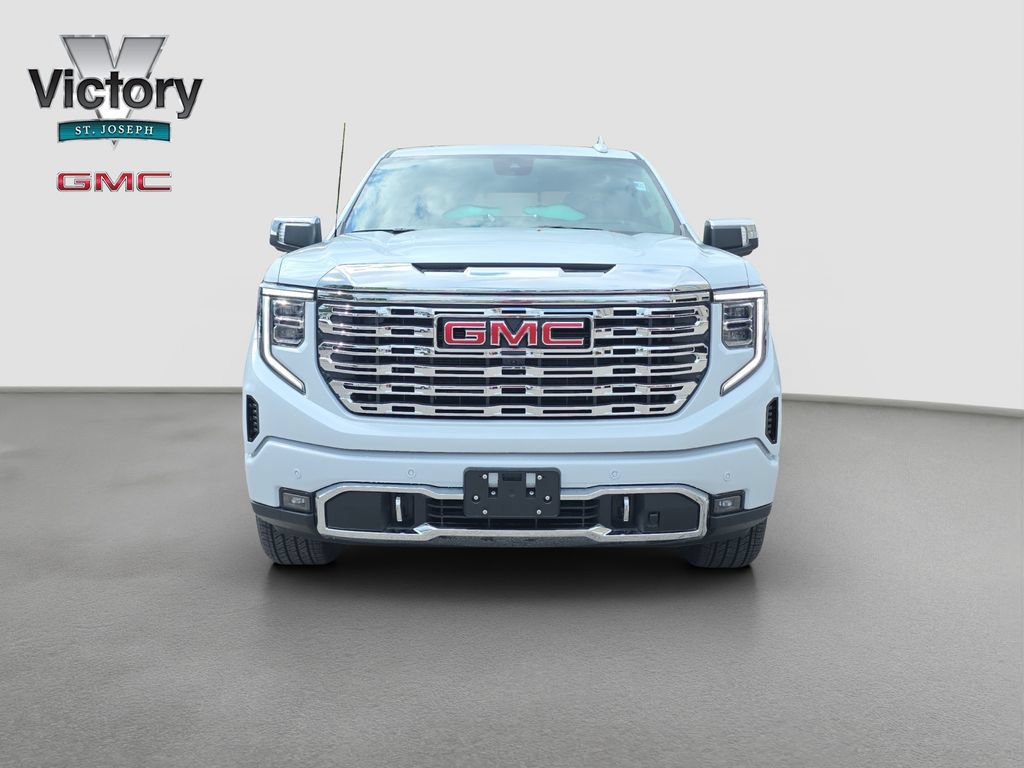 New 2026 GMC Sierra 1500 Denali w/ Denali Reserve Package AWD/4WD image 2