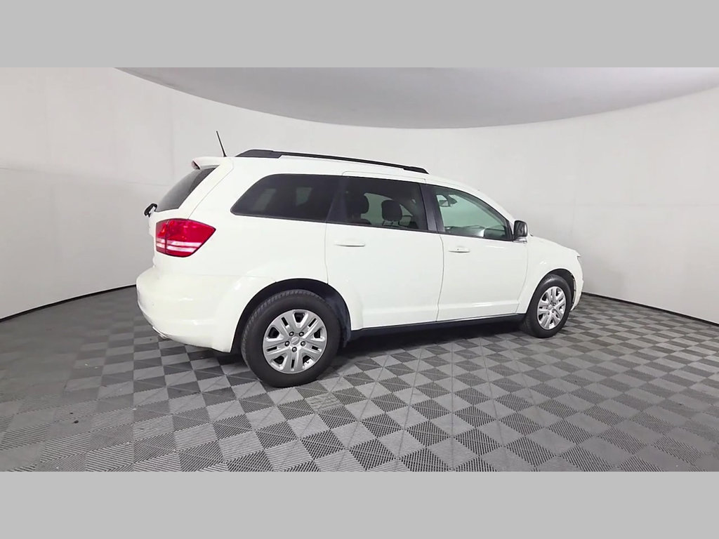 Used 2020 Dodge Journey SE w/ SE Popular Equipment Group FWD image 40