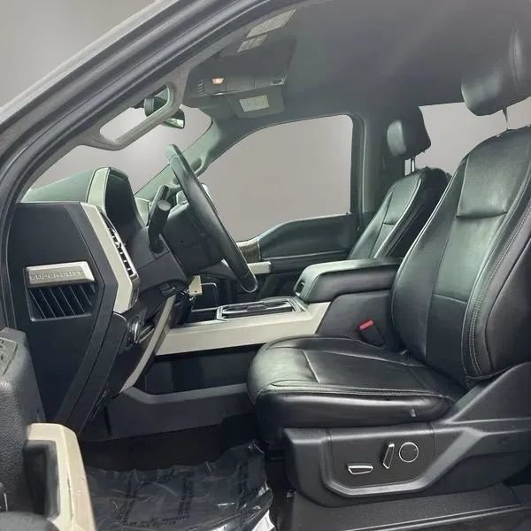 Used 2017 Ford F250 Lariat w/ Chrome Package AWD/4WD image 23