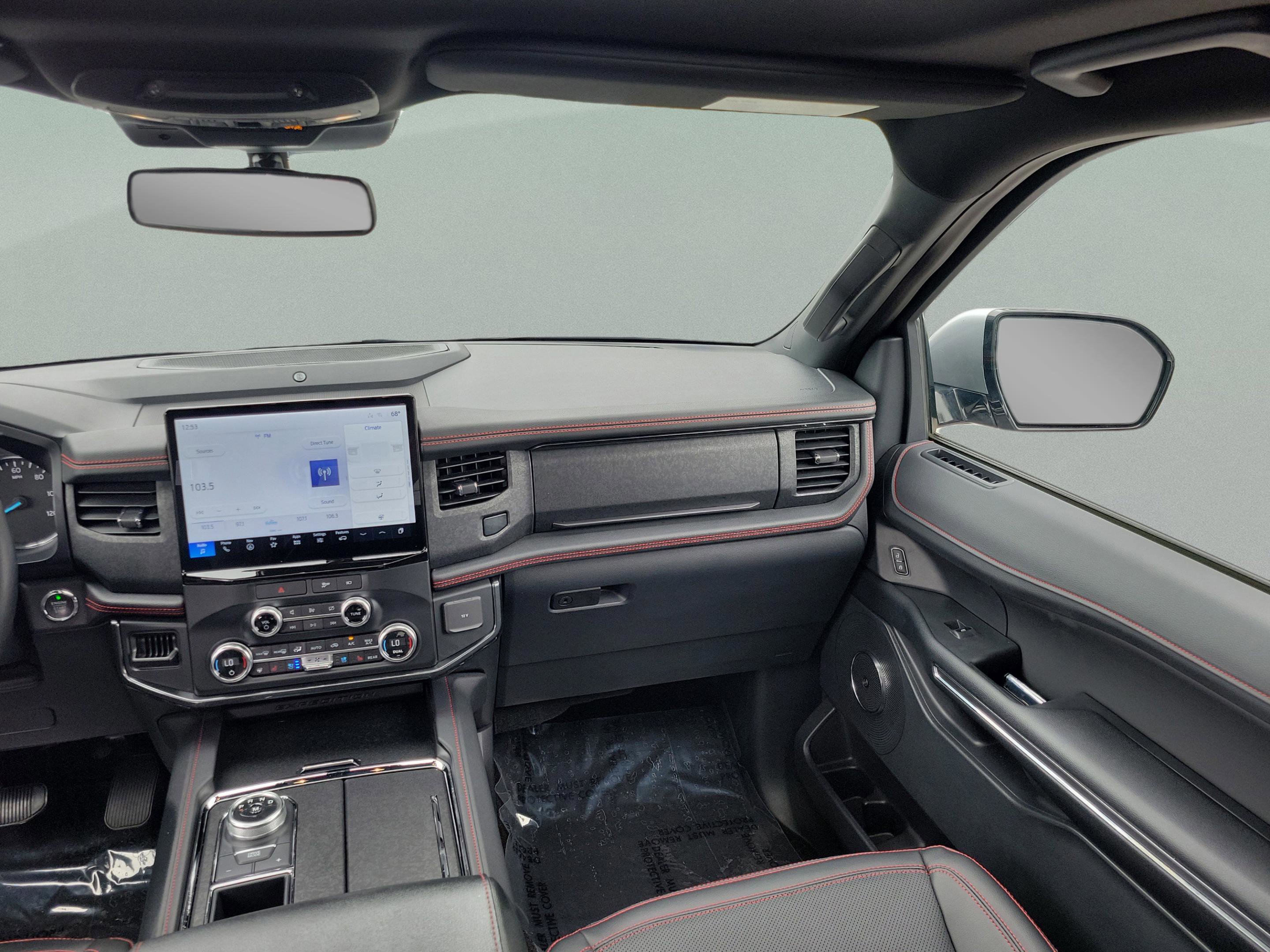 Used 2022 Ford Expedition Limited RWD image 9
