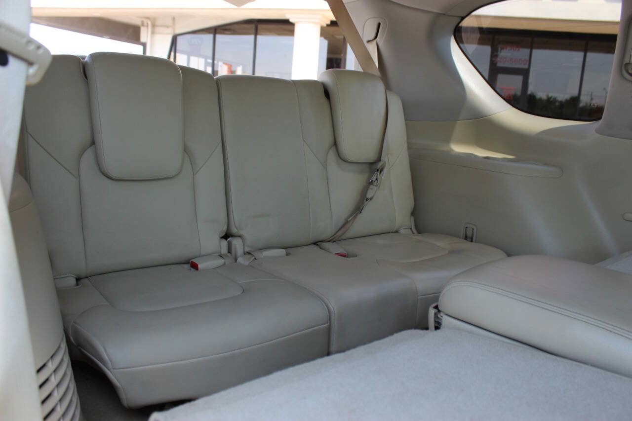 Used 2011 INFINITI QX56 4WD w/ Theater Pkg image 12