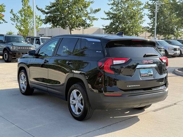 Used 2024 GMC Terrain SLE AWD/4WD image 6