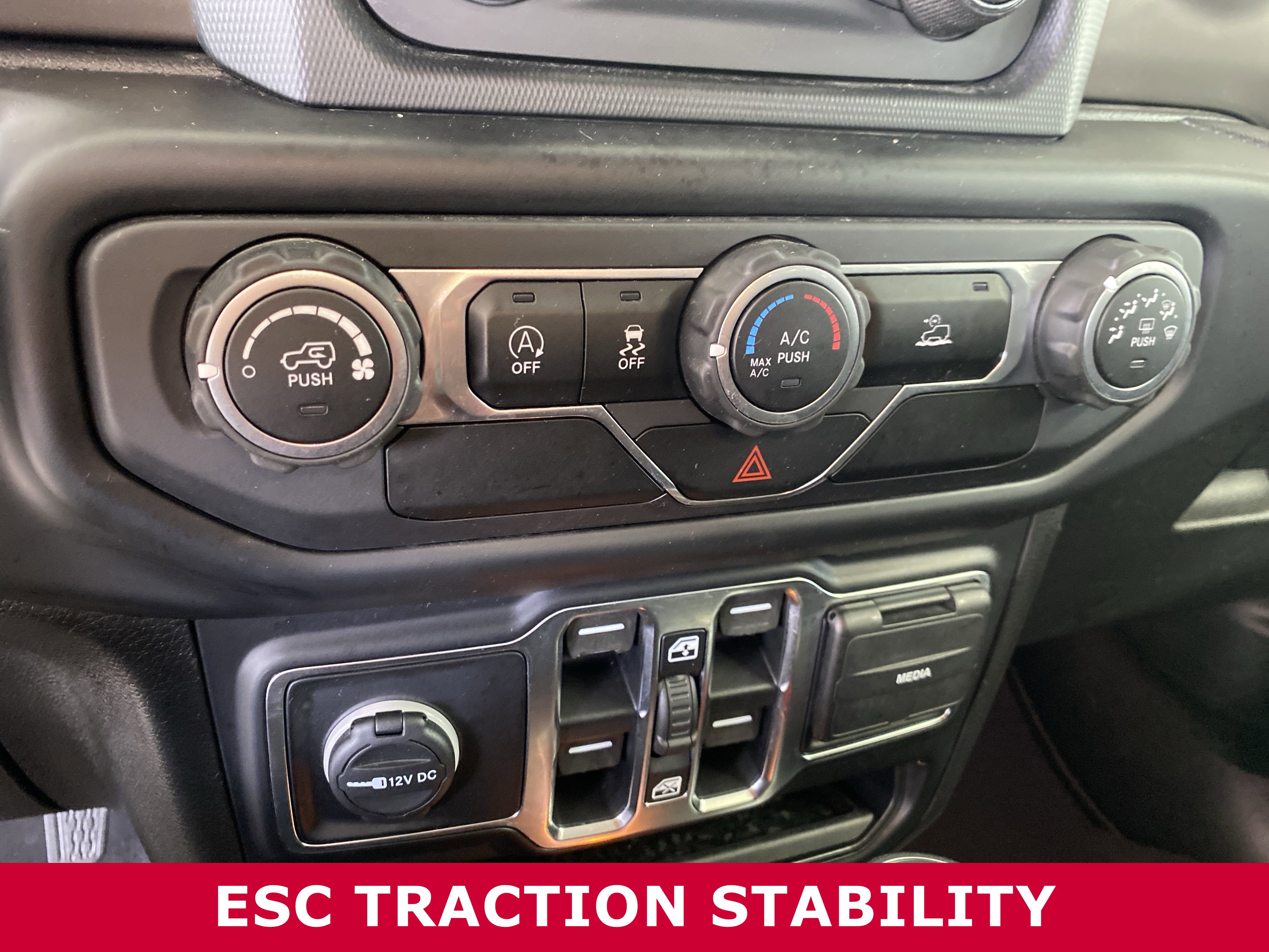 Used 2020 Jeep Gladiator Sport w/ Quick Order Package 24S image 15