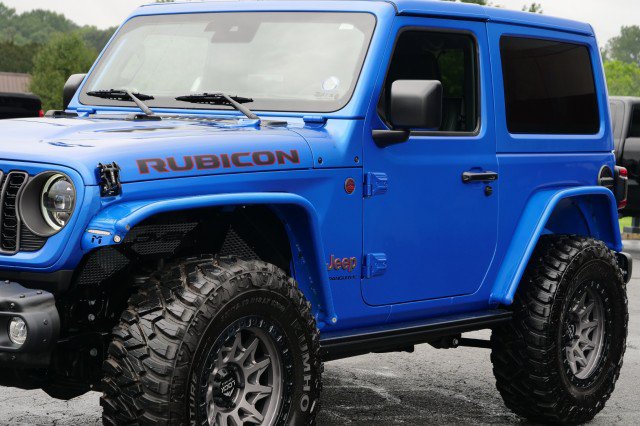 Used 2024 Jeep Wrangler Rubicon AWD/4WD image 37