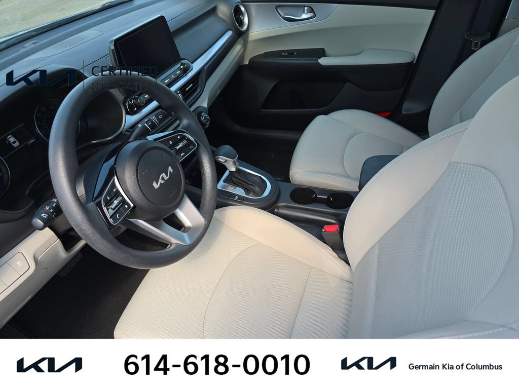 Certified 2023 Kia Forte LXS w/ LXS Technology Package FWD image 17