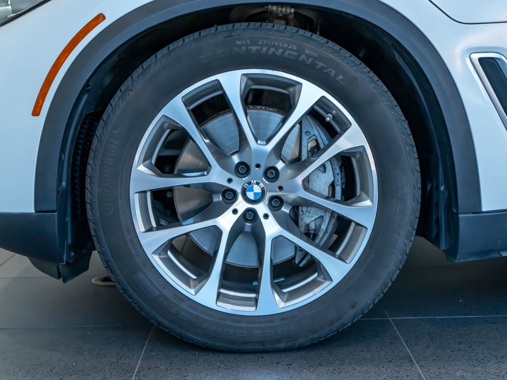 Used 2021 BMW X5 xDrive45e w/ Convenience Package AWD/4WD image 11