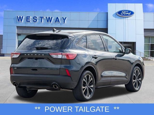 Used 2022 Ford Escape SE w/ SE Sport Appearance Package FWD image 3