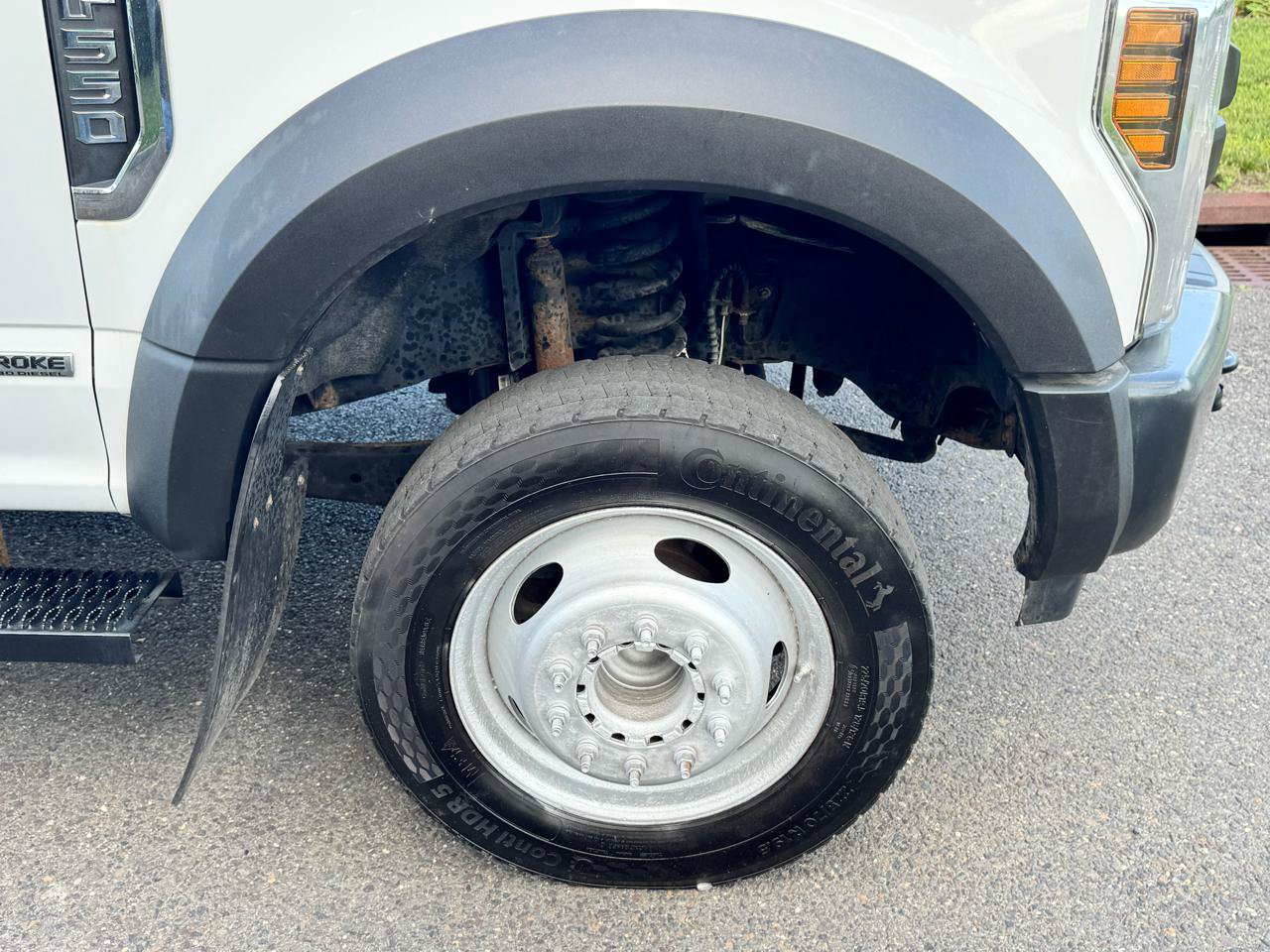 Used 2019 Ford F550 2WD Regular Cab Super Duty image 35