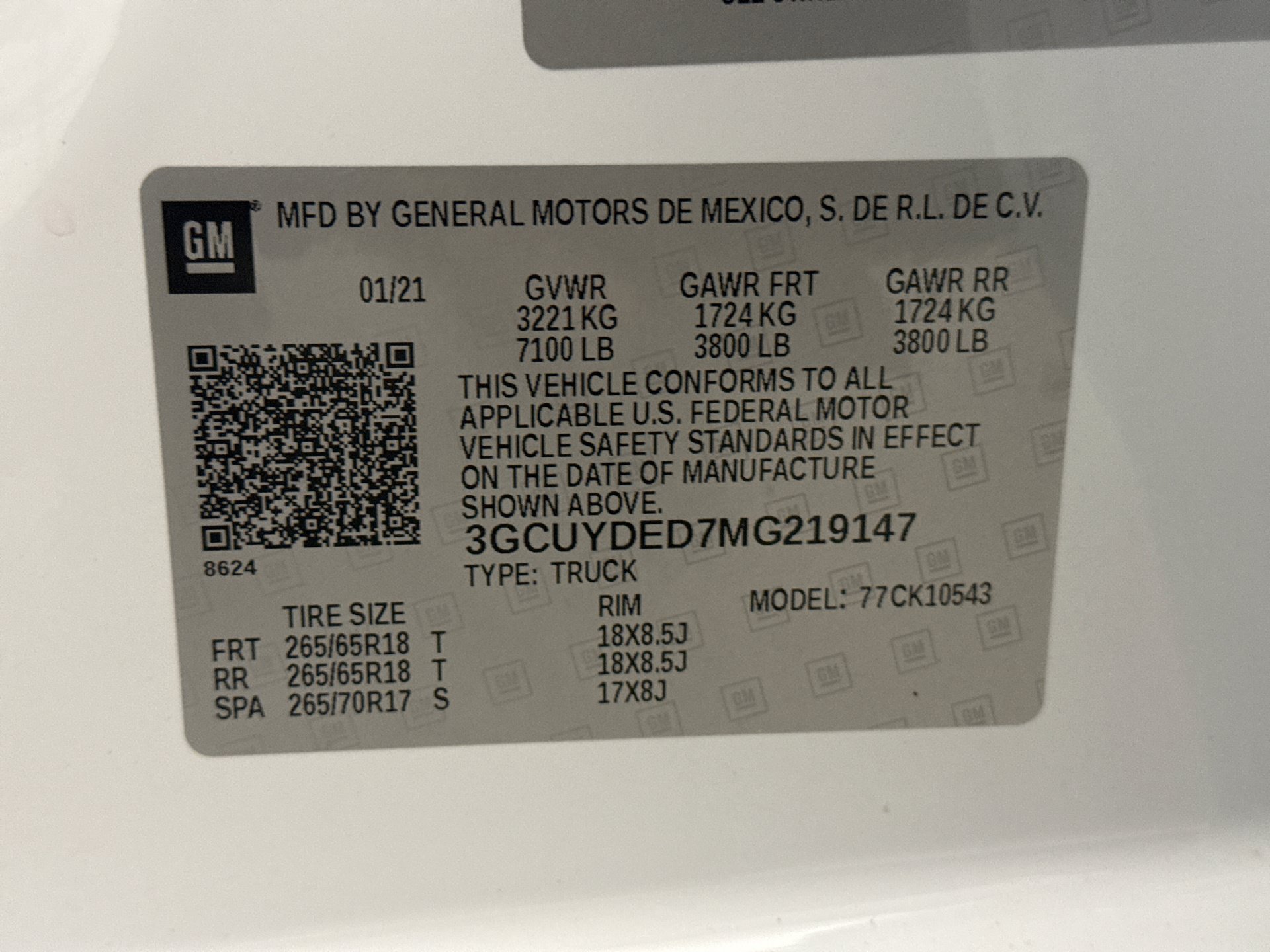Used 2021 Chevrolet Silverado 1500 LT w/ Bed Protection Package AWD/4WD image 21