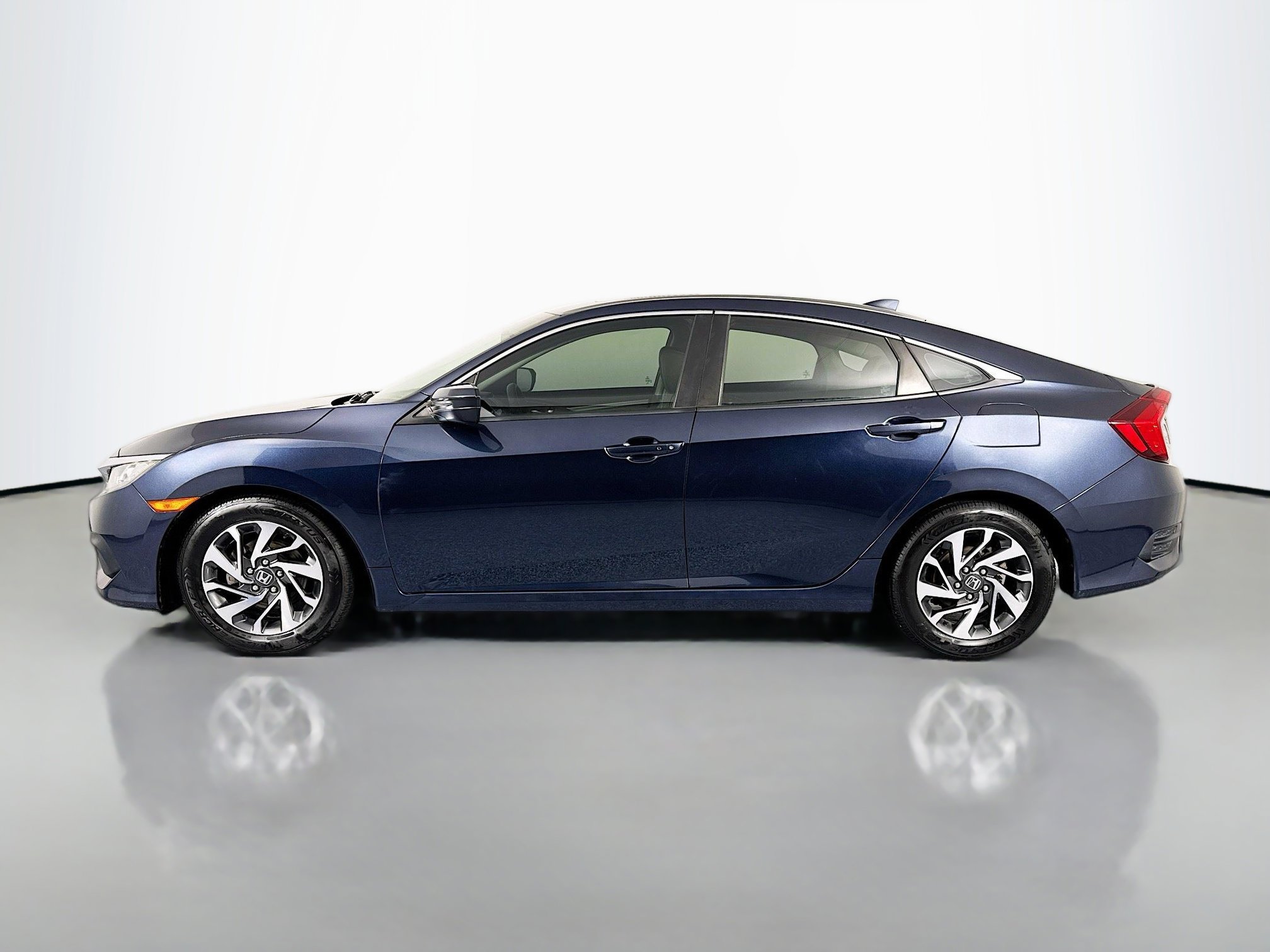 Certified 2017 Honda Civic EX image 8