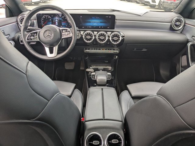 Used 2020 Mercedes-Benz CLA 250 image 19