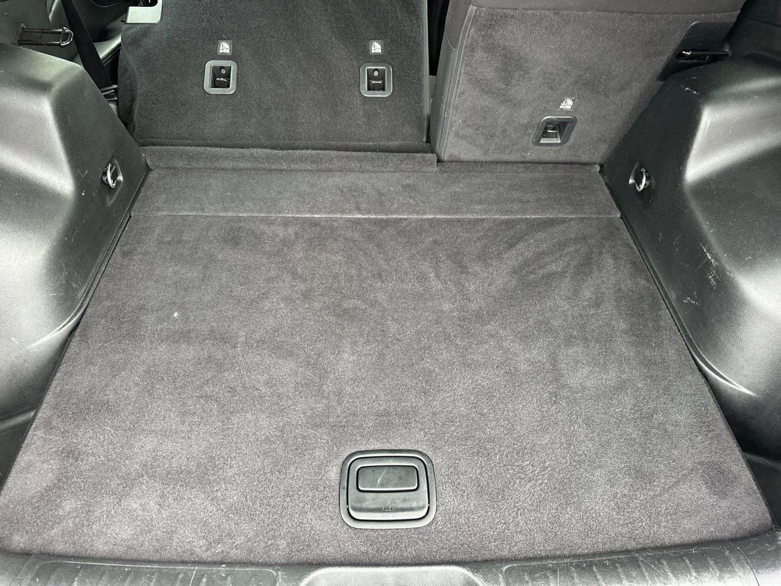 Used 2020 Jeep Cherokee Latitude image 15