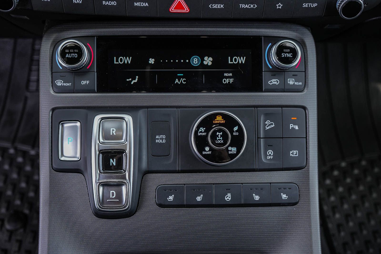 Used 2024 Hyundai Palisade Calligraphy image 20