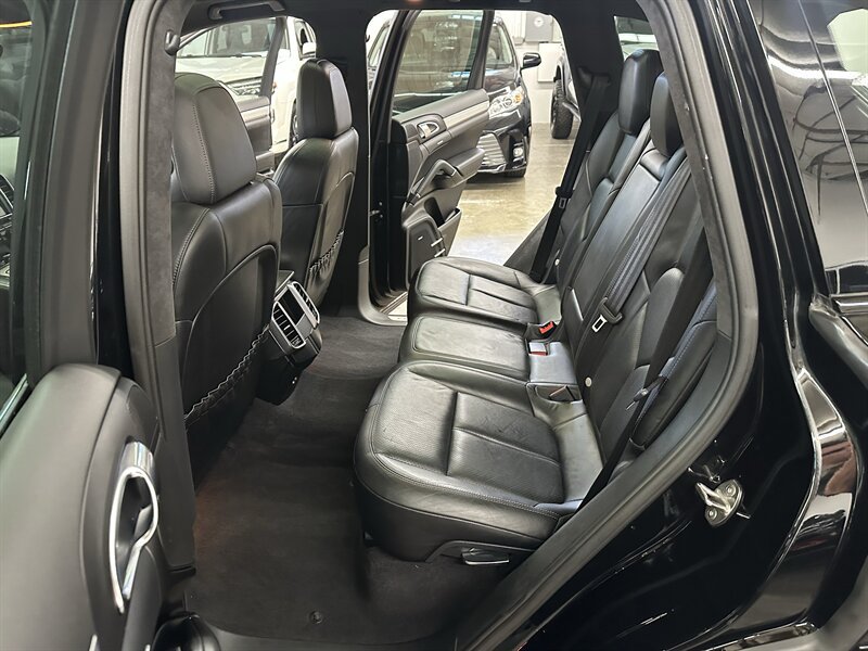 Used 2013 Porsche Cayenne GTS AWD/4WD image 11
