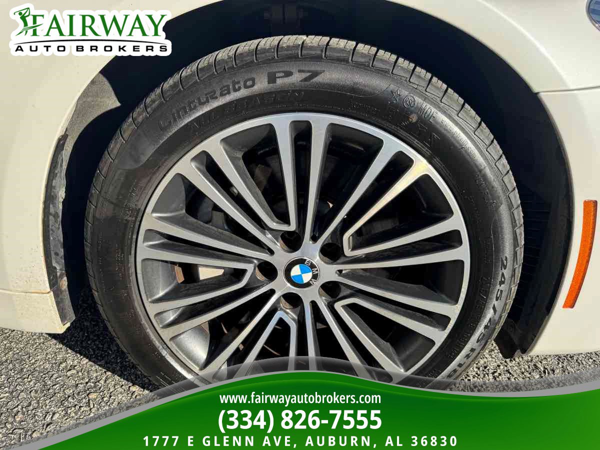 Used 2018 BMW 530i xDrive AWD/4WD image 29