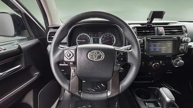 Used 2019 Toyota 4Runner TRD Off-Road AWD/4WD image 12