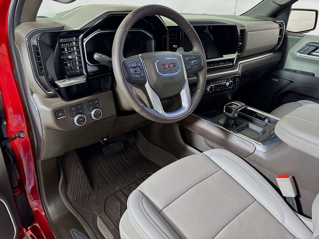 Certified 2026 GMC Sierra 1500 SLT image 7