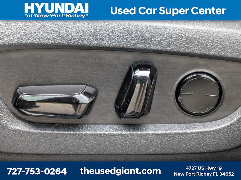 Used 2023 Lexus NX 250 FWD image 23