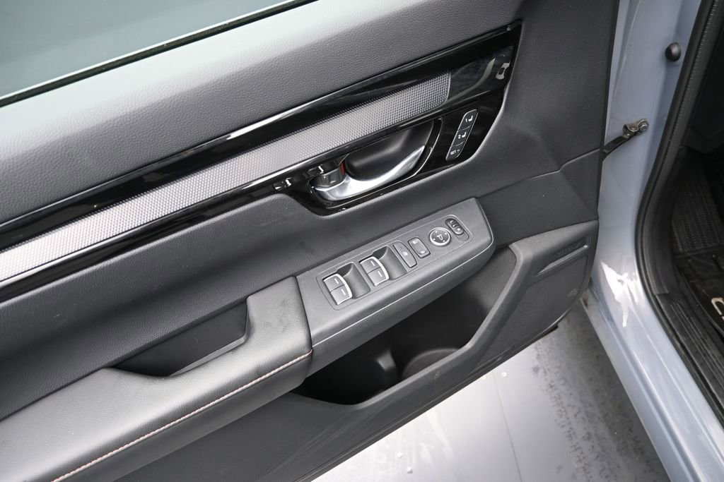 Certified 2023 Honda CR-V Sport Touring image 18