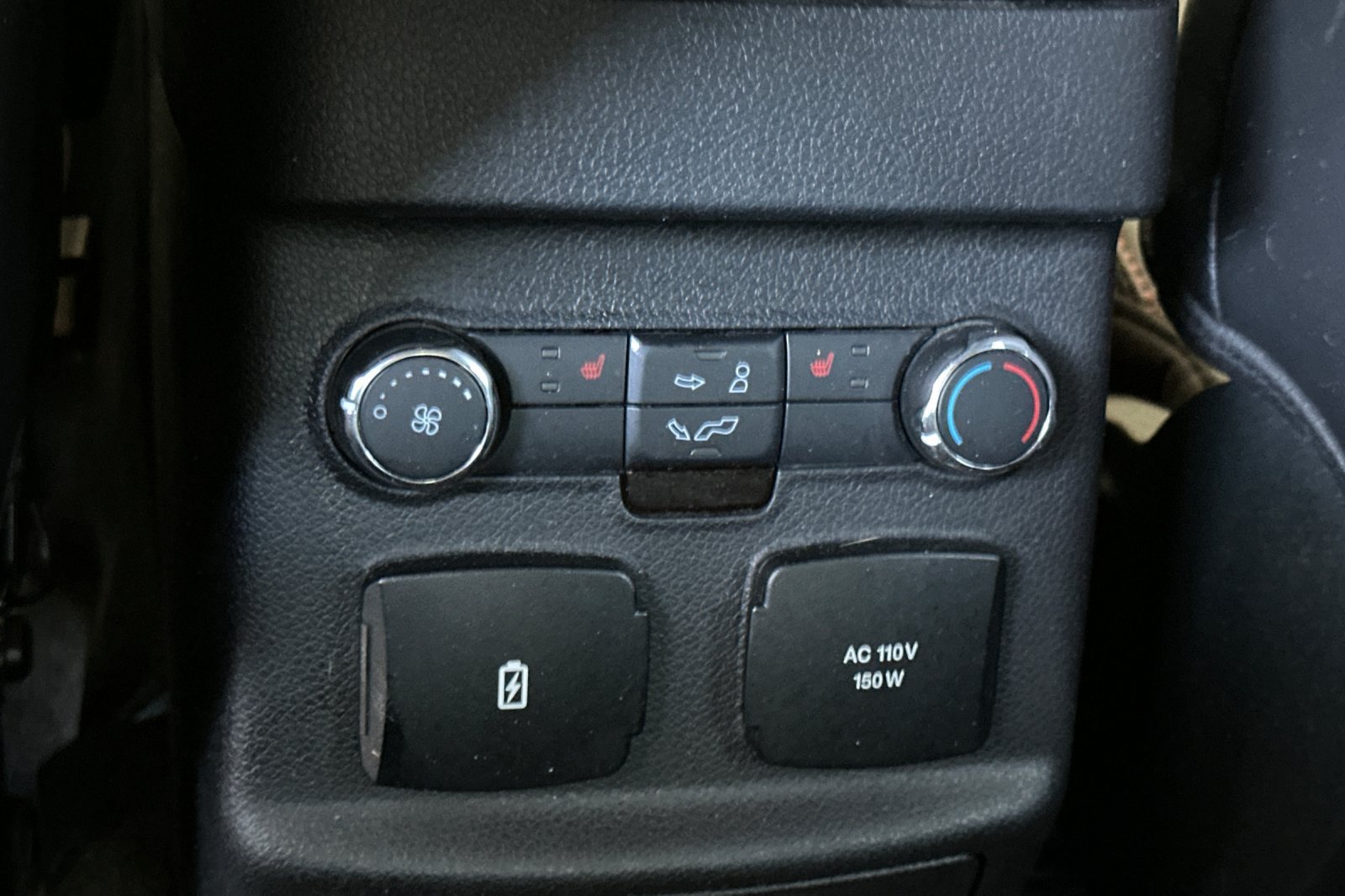 Used 2018 Ford Explorer Sport w/ Equipment Group 401A AWD/4WD image 15