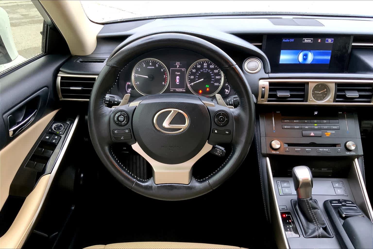 Used 2015 Lexus IS 350 w/ Navigation System Package RWD image 6