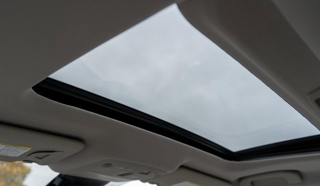 Used 2022 Nissan Rogue Sport SL w/ Premium Package image 13