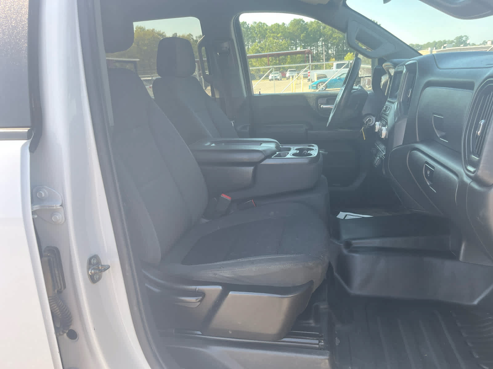 Used 2023 GMC Sierra 2500 Pro w/ Convenience Package AWD/4WD image 30