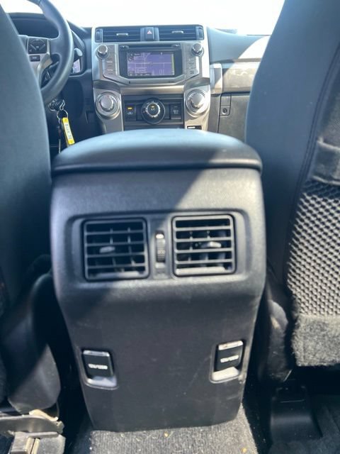 Used 2014 Toyota 4Runner SR5 RWD image 25