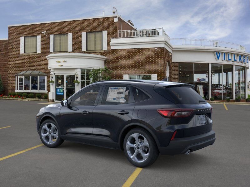 New 2026 Ford Escape ST-Line w/ Tech Pack #1 AWD/4WD image 4