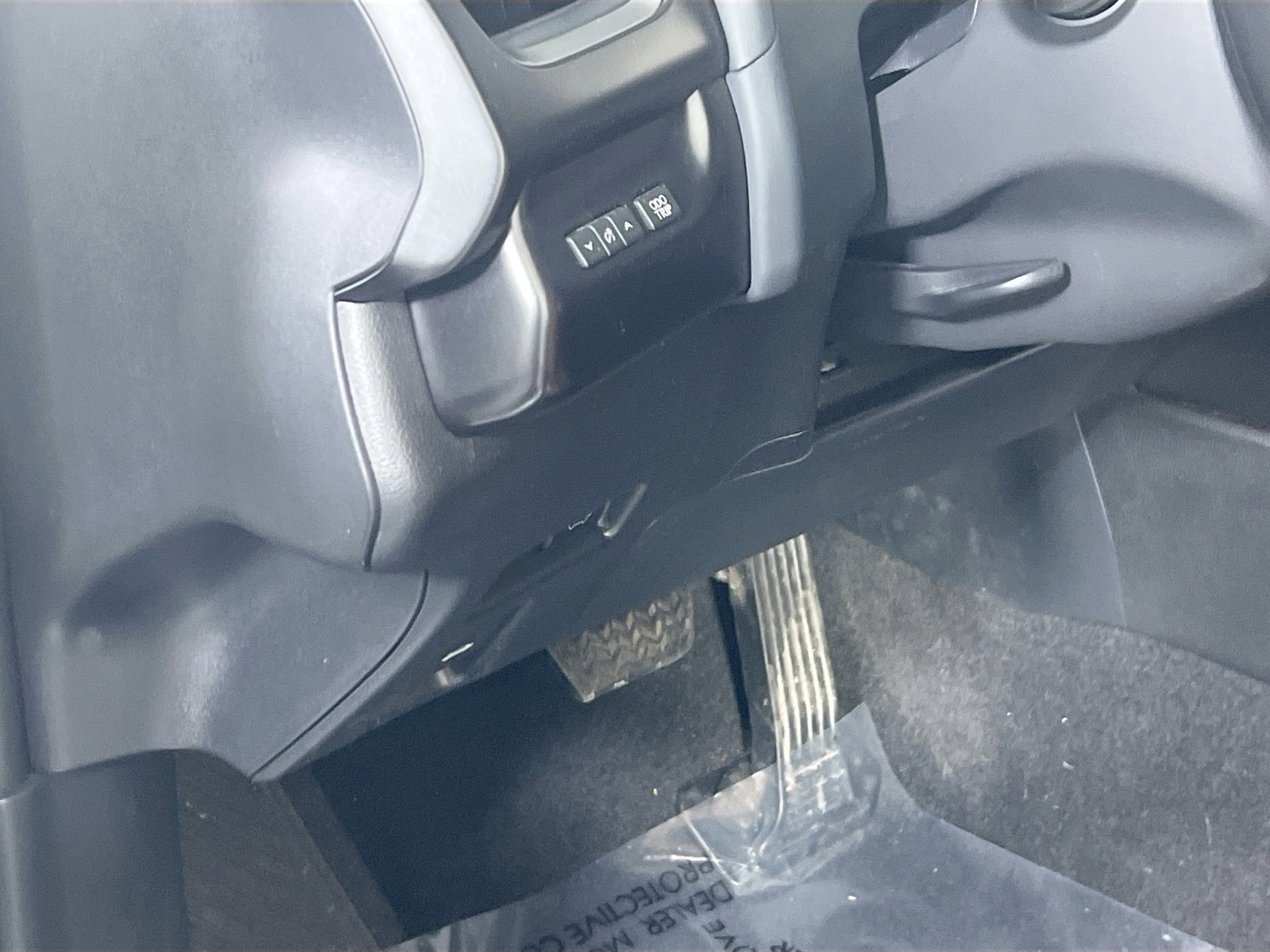 Used 2023 Lexus UX 250h AWD w/ Premium Package image 10