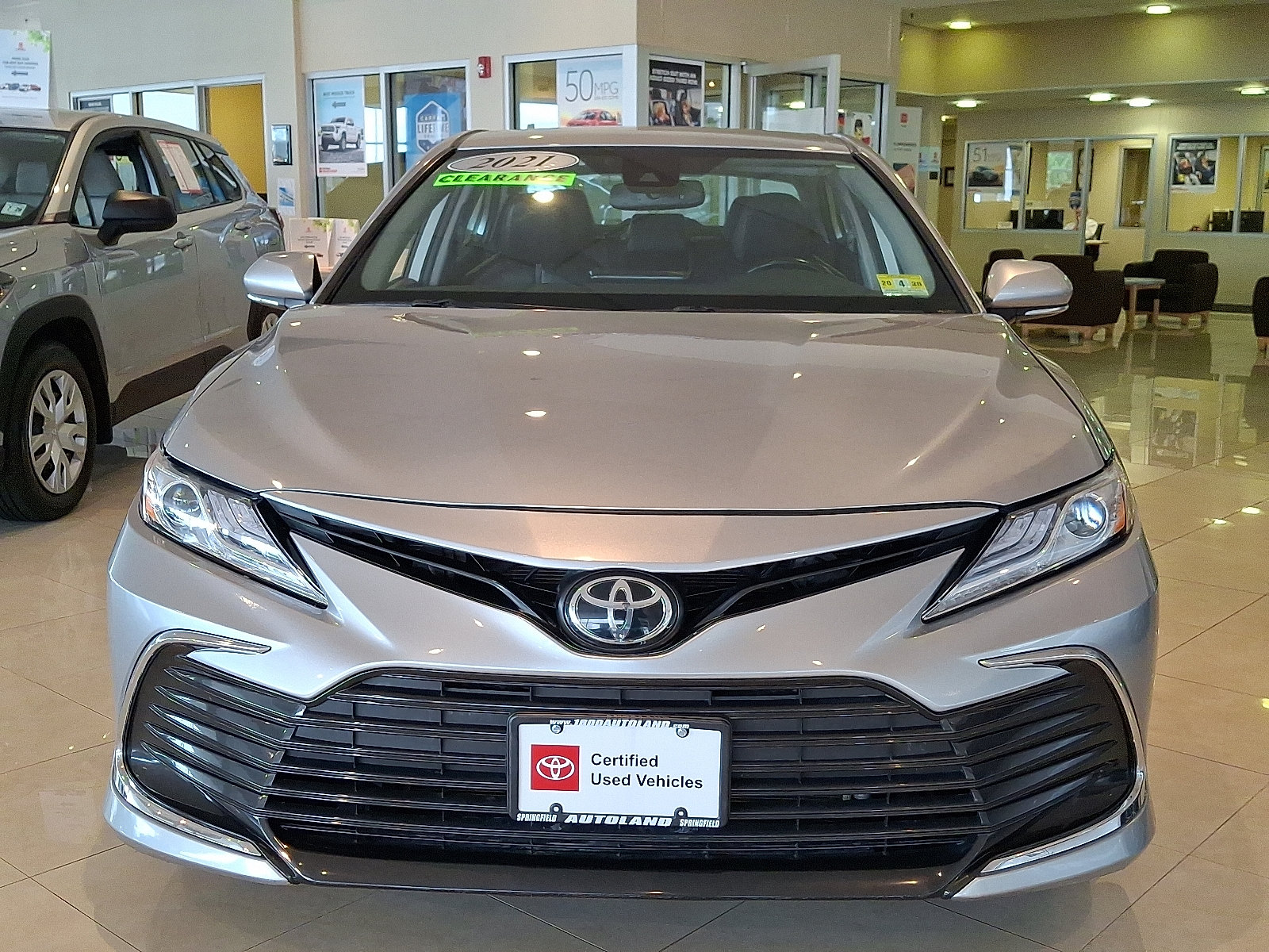 Certified 2021 Toyota Camry XLE AWD/4WD image 2