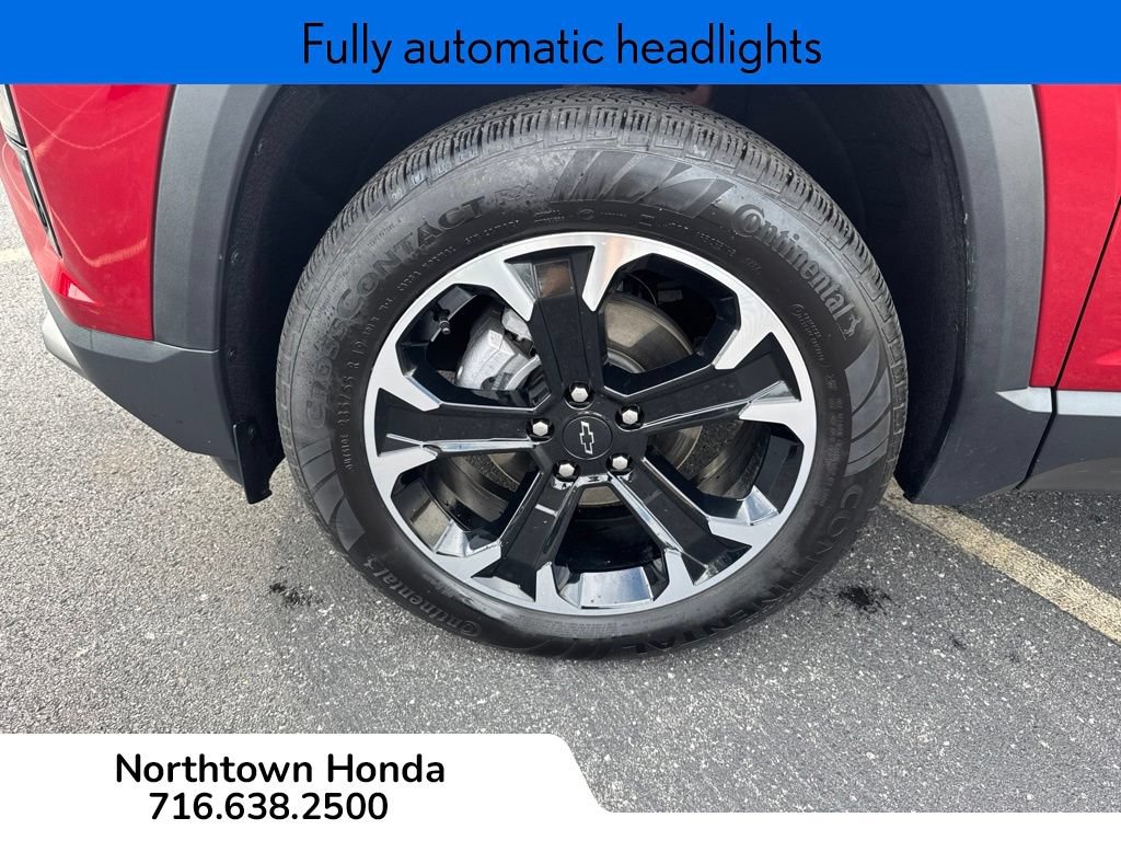 Used 2025 Chevrolet Equinox LT w/ Convenience Package II AWD/4WD image 11