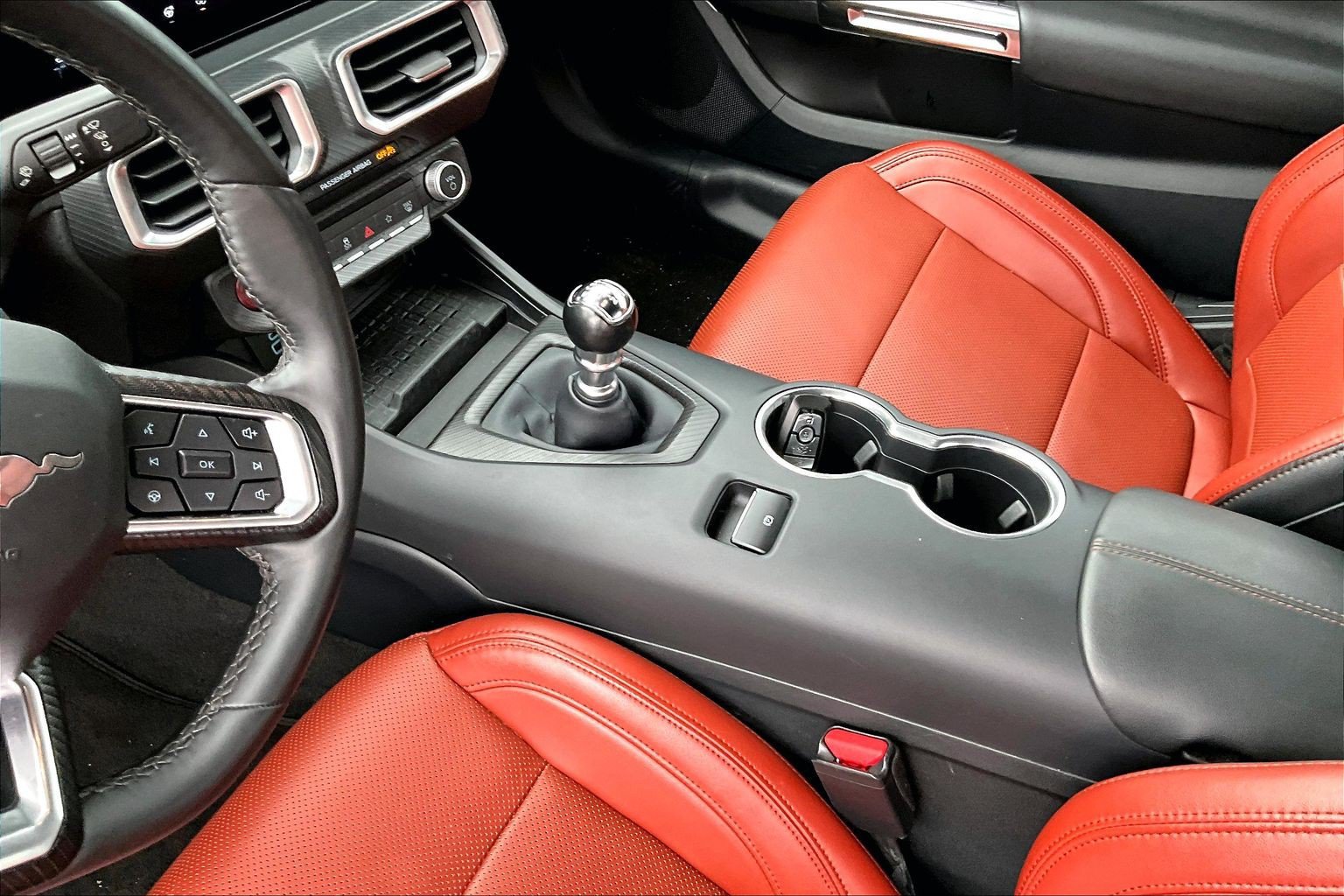 Used 2024 Ford Mustang GT Premium RWD image 15