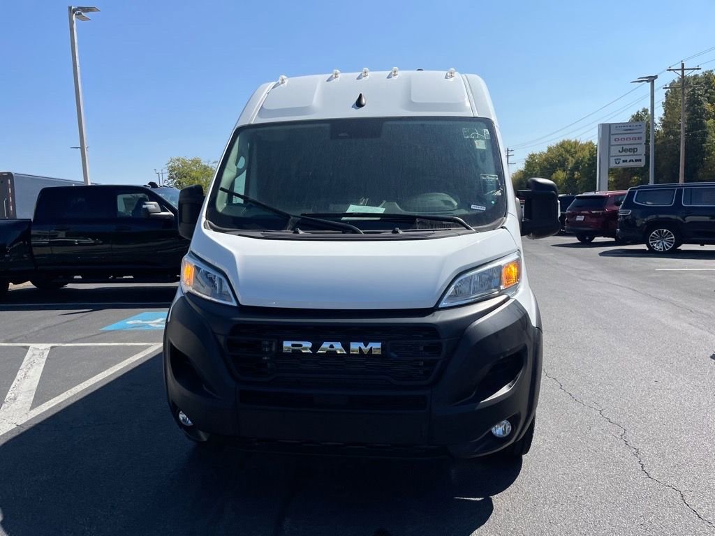 Used 2025 RAM ProMaster 2500 w/ Convenience Group image 7
