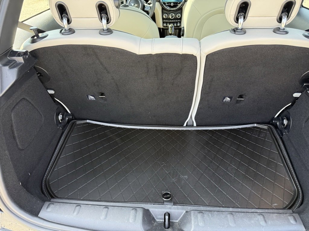 Used 2022 MINI Cooper SE image 7