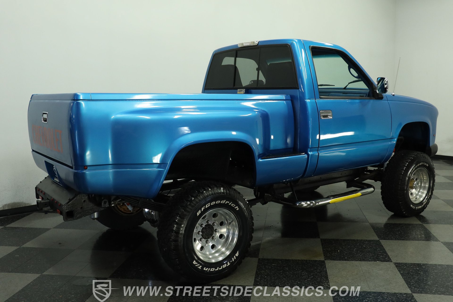 Used 1988 Chevrolet Silverado 1500 4x4 Regular Cab image 11
