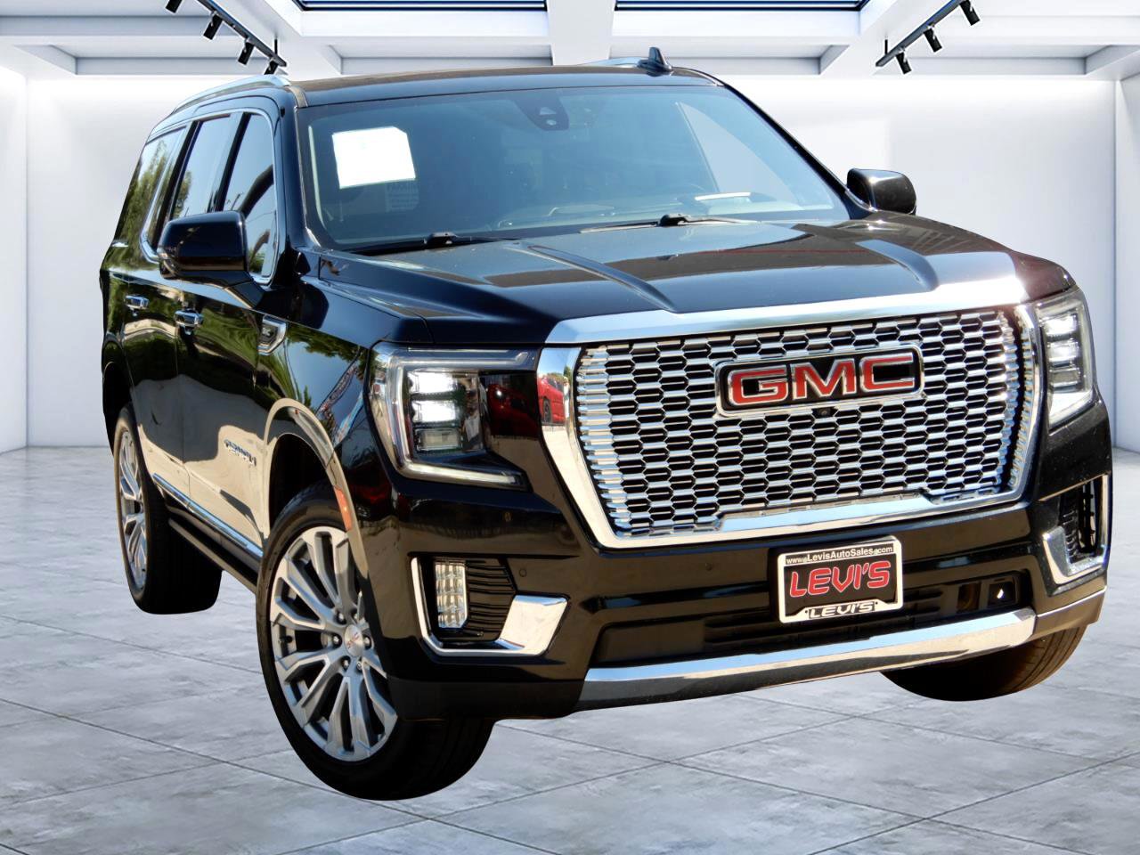 Used 2022 GMC Yukon Denali image 1