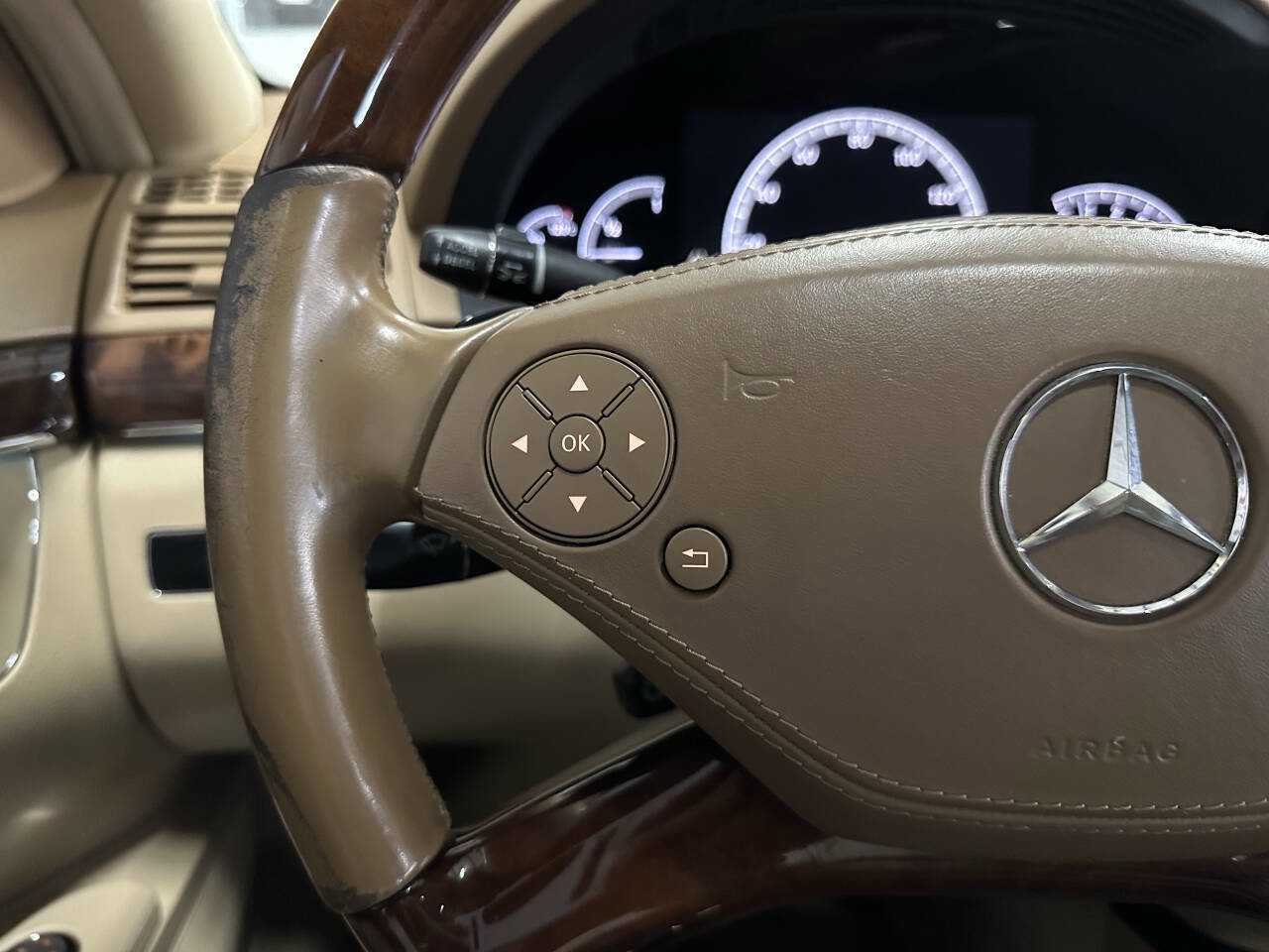 Used 2011 Mercedes-Benz S 550 4MATIC image 21