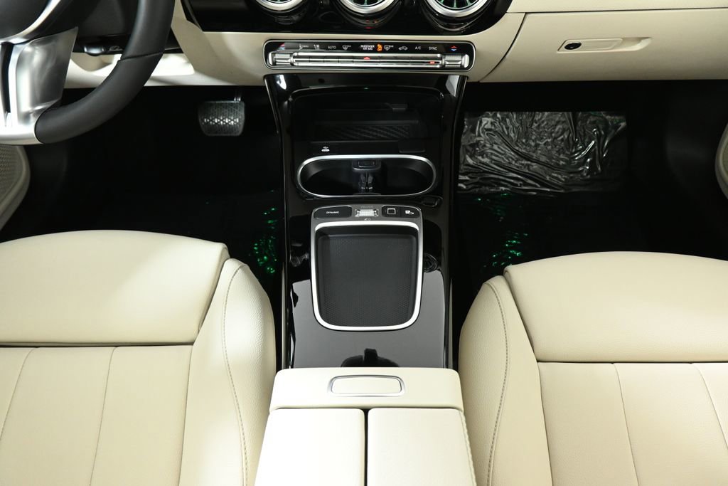 Certified 2026 Mercedes-Benz CLA 250 4MATIC image 24