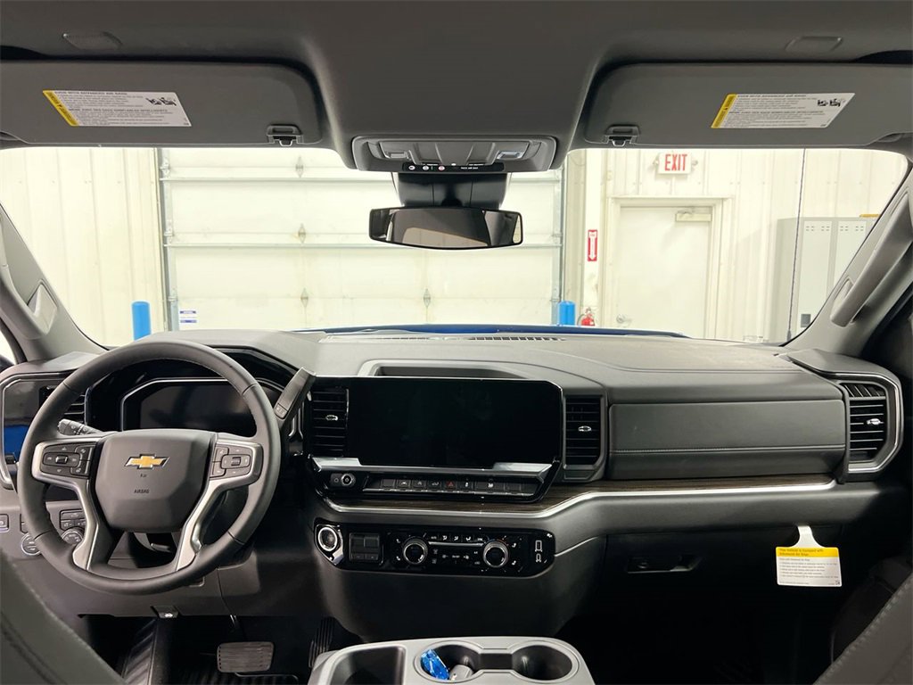 New 2026 Chevrolet Silverado 1500 LT image 10