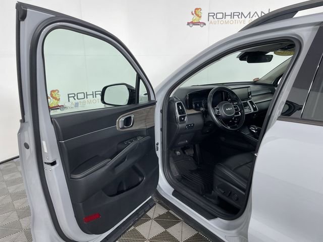 Used 2022 Kia Sorento S w/ Panoramic Sunroof Package AWD/4WD image 18