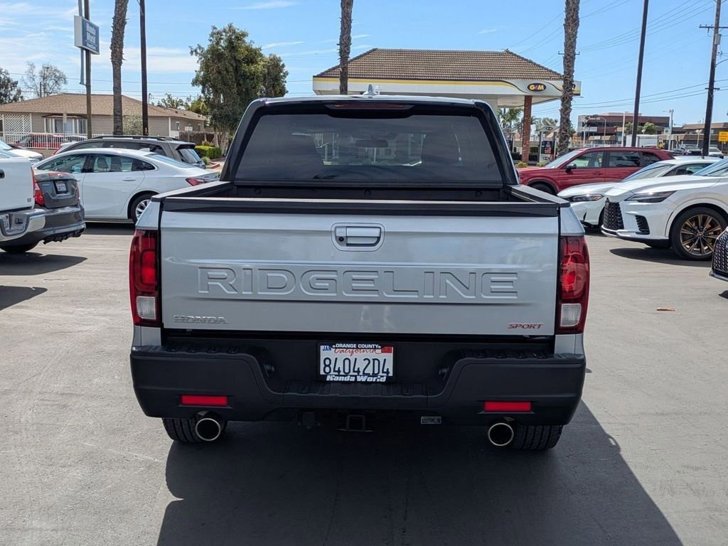 Certified 2025 Honda Ridgeline Sport image 18