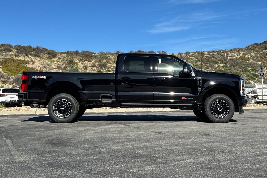 New 2026 Ford F350 Platinum image 3