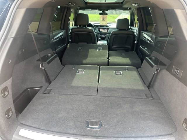 Used 2023 Cadillac XT6 Luxury image 25