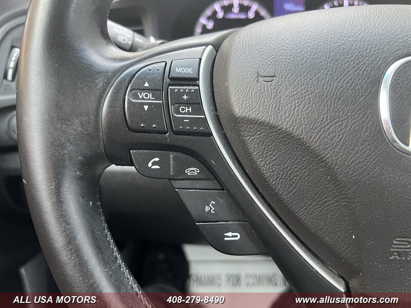 Used 2013 Acura ILX w/ Technology Package FWD image 16